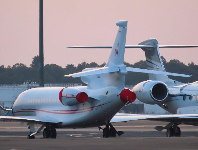 Dassault Falcon 7X (9H-MOON) - Photo taken on Apr 01, 2023.