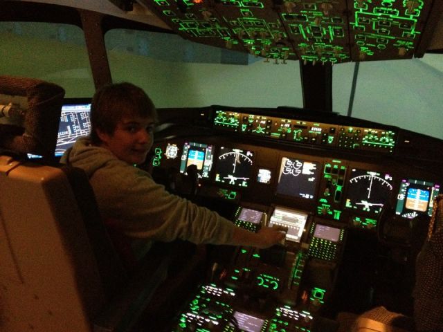 BOEING 777-200LR — - Me in a 777-200LR simulator