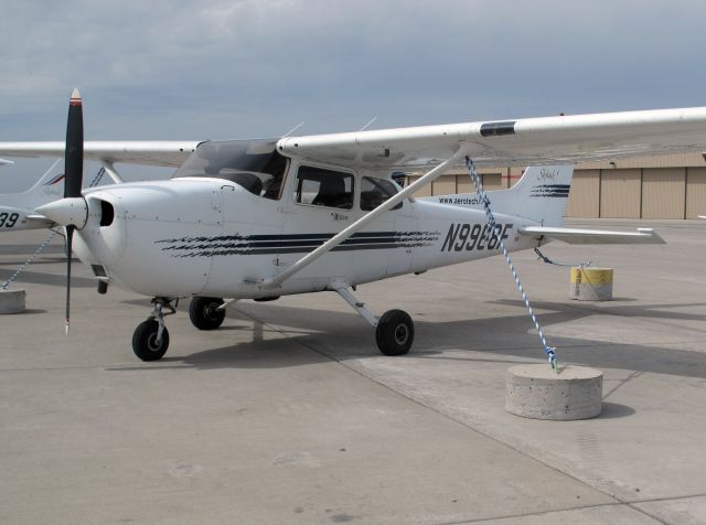 Cessna Skyhawk (N9968F)