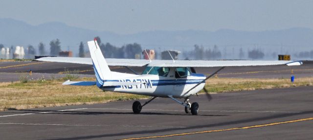 Cessna 152 (N6471M)