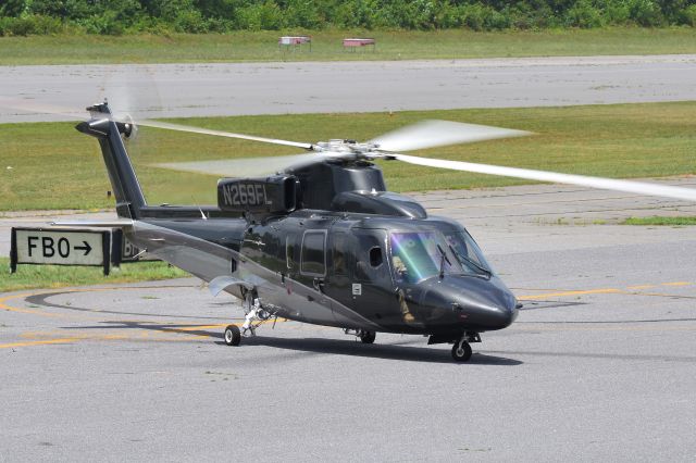 Sikorsky S-76 (N269FL)