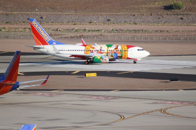 Boeing 737-700 (N945WN) - Florida one at KPHX.