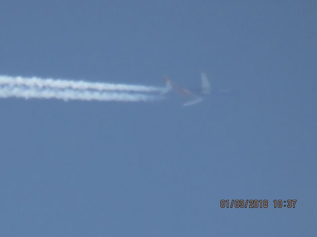 Boeing 737-800 (N8546V)