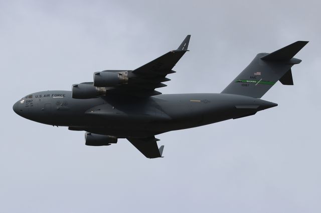 Boeing Globemaster III (01-0187) - 75th D-DAY