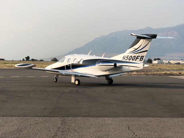 Eclipse 500 (N500FB)