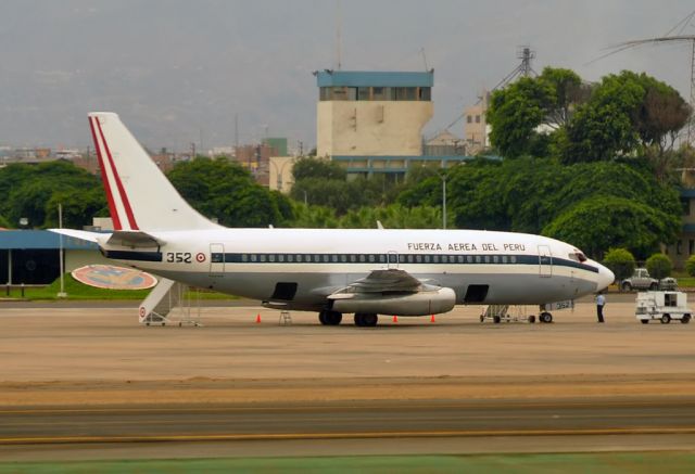 Boeing 737-200 (FAP352) - Peruvian Air Force at Lime, Peru