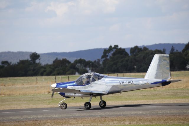 Vans RV-12 (VH-TAO)