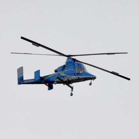 N675TH — - Photographed flying over Green River Golf Course, Corona on Sunday 5/4/25