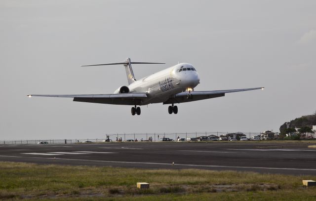 McDonnell Douglas MD-83 (PJ-MDC)