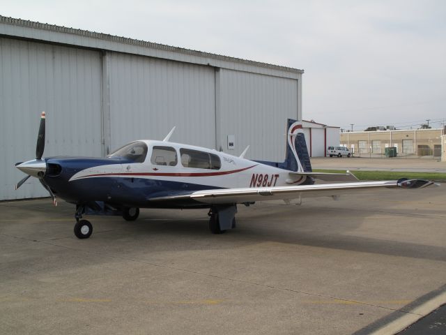 Mooney M-20 Turbo (N98JT)