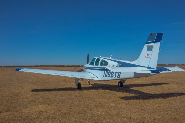 Beechcraft Bonanza (33) (N166TS) - Season has not started yet, no one is around.