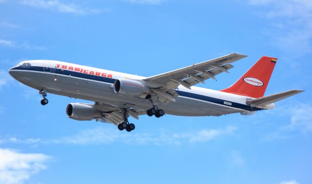 Airbus A300F4-200 (YV-562T)