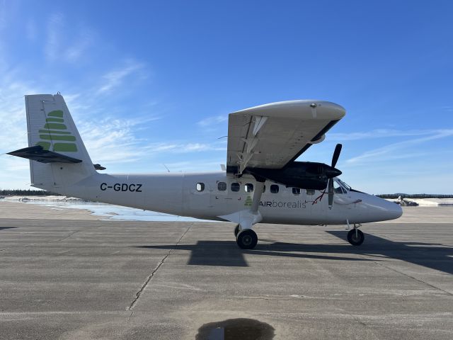 De Havilland Canada Twin Otter (C-GDCZ) - YYR Ramp