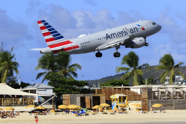 Airbus A319 (N9022G)