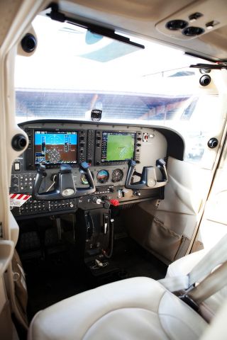 Cessna Skyhawk (N15255)