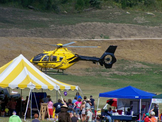 N305PH — - Taken in Crocketsville, Ky. at the 1st annual Halfway to Hazard Trail Ride and Concert on September 21st, 2007.
