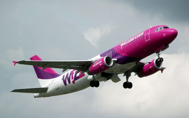 Airbus A320 (HA-LWJ) - Wizz Air