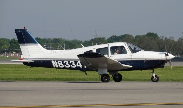 Piper Cherokee (N8334Y) - Piper 28 taxiing out of BUF