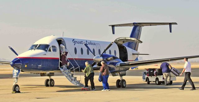 Beechcraft 1900 (N254GL)