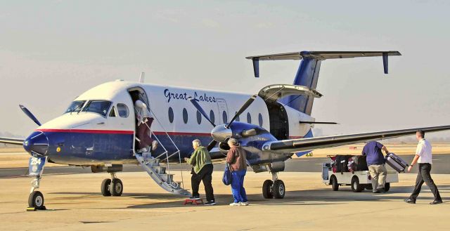 Beechcraft 1900 (N254GL)