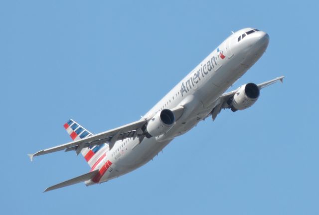 Airbus A321 (N170US) - Just after take off, fall 2017.