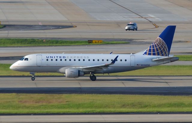 Embraer 170/175 (N856RW) - 8/9/15