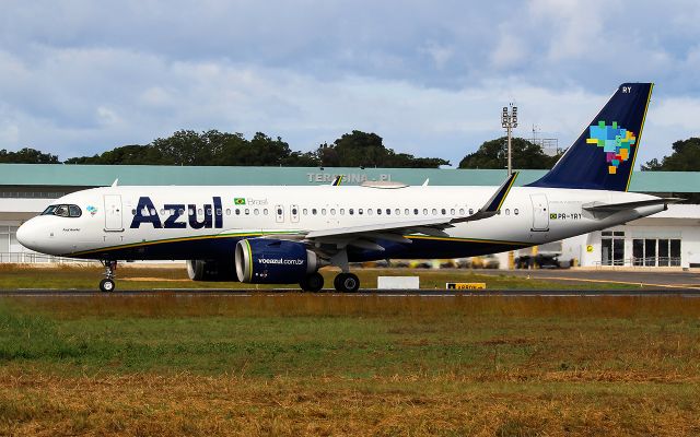 Airbus A320neo (PR-YRY)