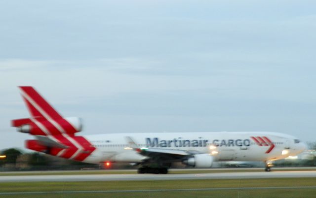 Boeing MD-11 (PH-MCR) - Takeoff roll at dusk!!!