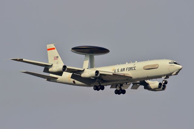 Boeing 707-100 (80-0139) - Boeing E-3C Sentry (707-300) 