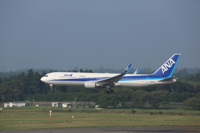 BOEING 767-300 (JA624A)