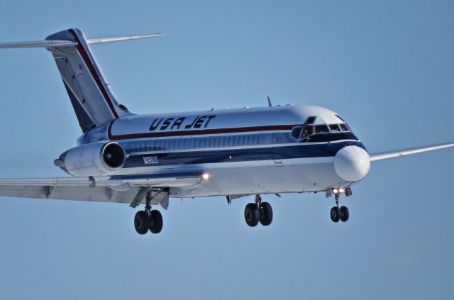 Douglas DC-9-10 (N196US)