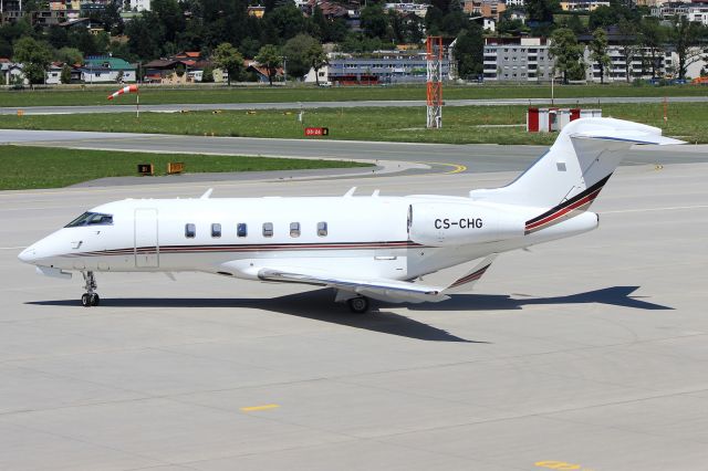 Canadair Challenger 350 (CS-CHG)