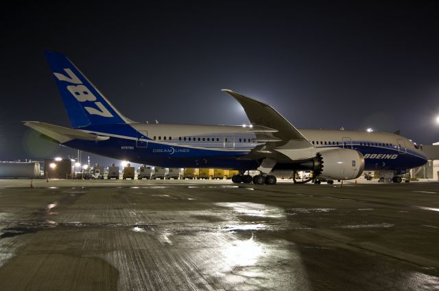 Boeing 787-8 (N787BX) - 2012 Stop on 787 Dream Tour