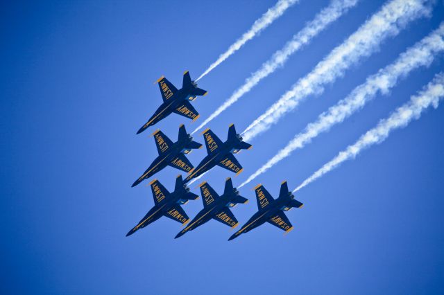 McDonnell Douglas FA-18 Hornet — - Blue Angels at Wings Over Homestead 2010, November 06th 2010