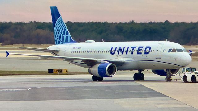 Airbus A320 (N479UA) - Taken on January 1, 2024br /br /UA455 to ORD