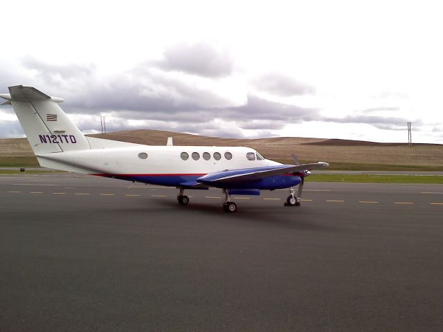 Beechcraft Super King Air 200 (N121TD)