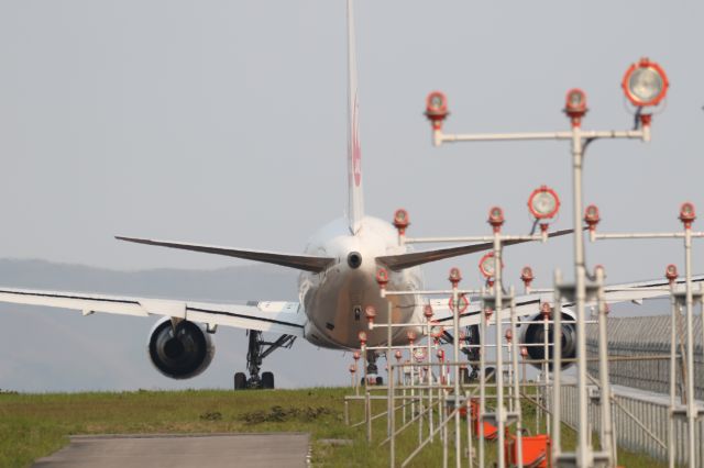 BOEING 767-300 (JA659J) - 19 May 2016:HKD-HND.