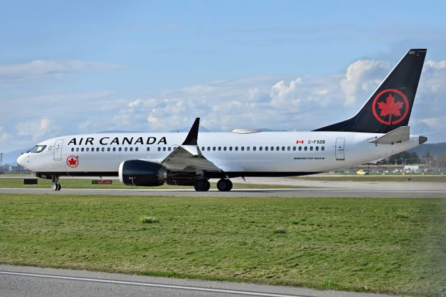 Boeing 737 MAX 8 (C-FSDB) - MAX returns to work