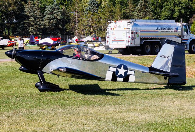 Vans RV-7 (N18LC)