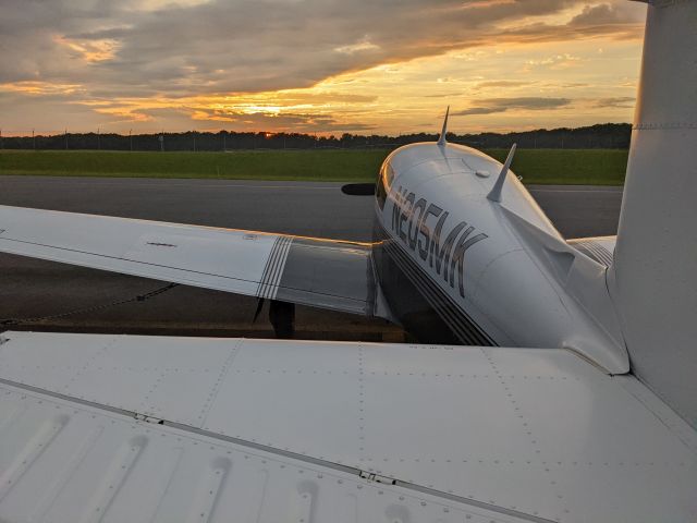 Mooney M-20 (N205MK) - Sunsets on Maryland's Eastern Shore rock.