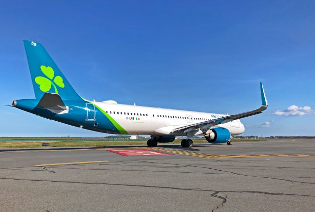 Airbus A321neo (EI-LRB)