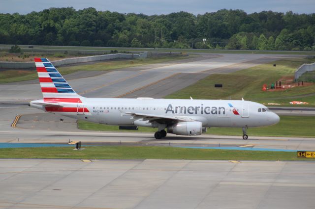 Airbus A320 (N662AW)