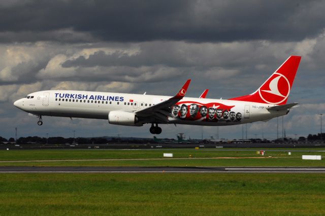 Boeing 737-900 (TC-JYP) - Dublin, Ireland 29/07/16