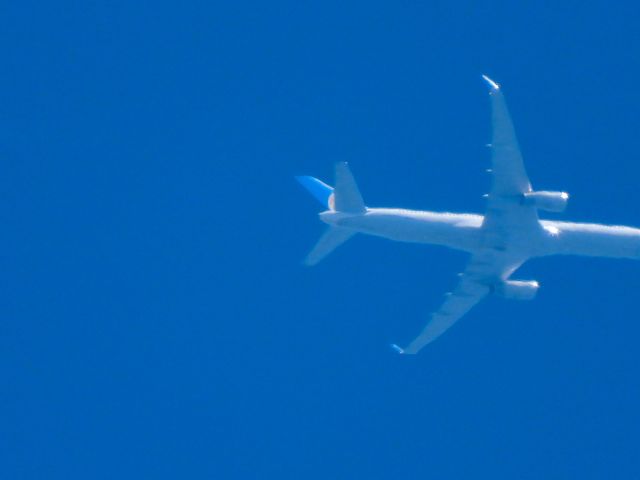 Boeing 757-200 (N17133) - UAL1240br /LAX-EWRbr /04/30/22