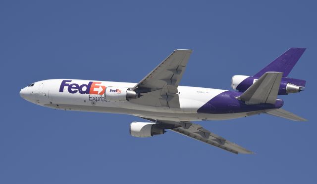 McDonnell Douglas DC-10 (N358FE) - Departing LAX