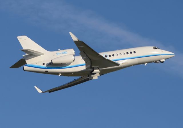 Dassault Falcon 7X (SX-GRC)