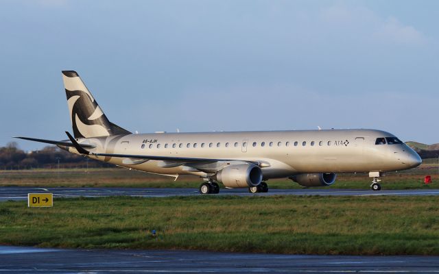 Embraer ERJ-190 (A6-AJH) - a6-ajh e-190 arriving in shannon 5/12/14.