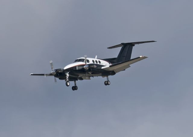 Beechcraft King Air F90 —