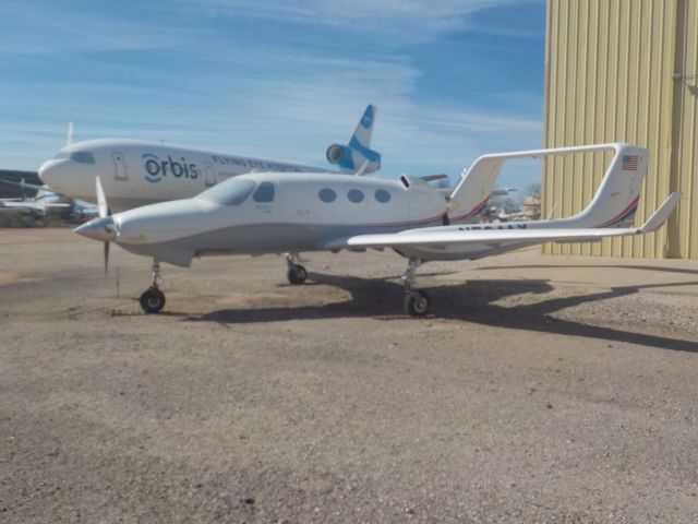 Adam A-500 (N504AX)