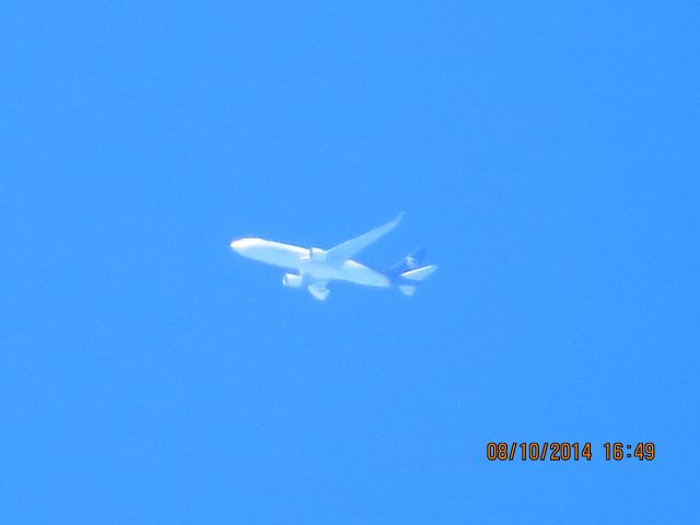 BOEING 767-300 (N315UP) - UPS flight 904 from SDF to LAX over Southeastern KS at 34k feet.